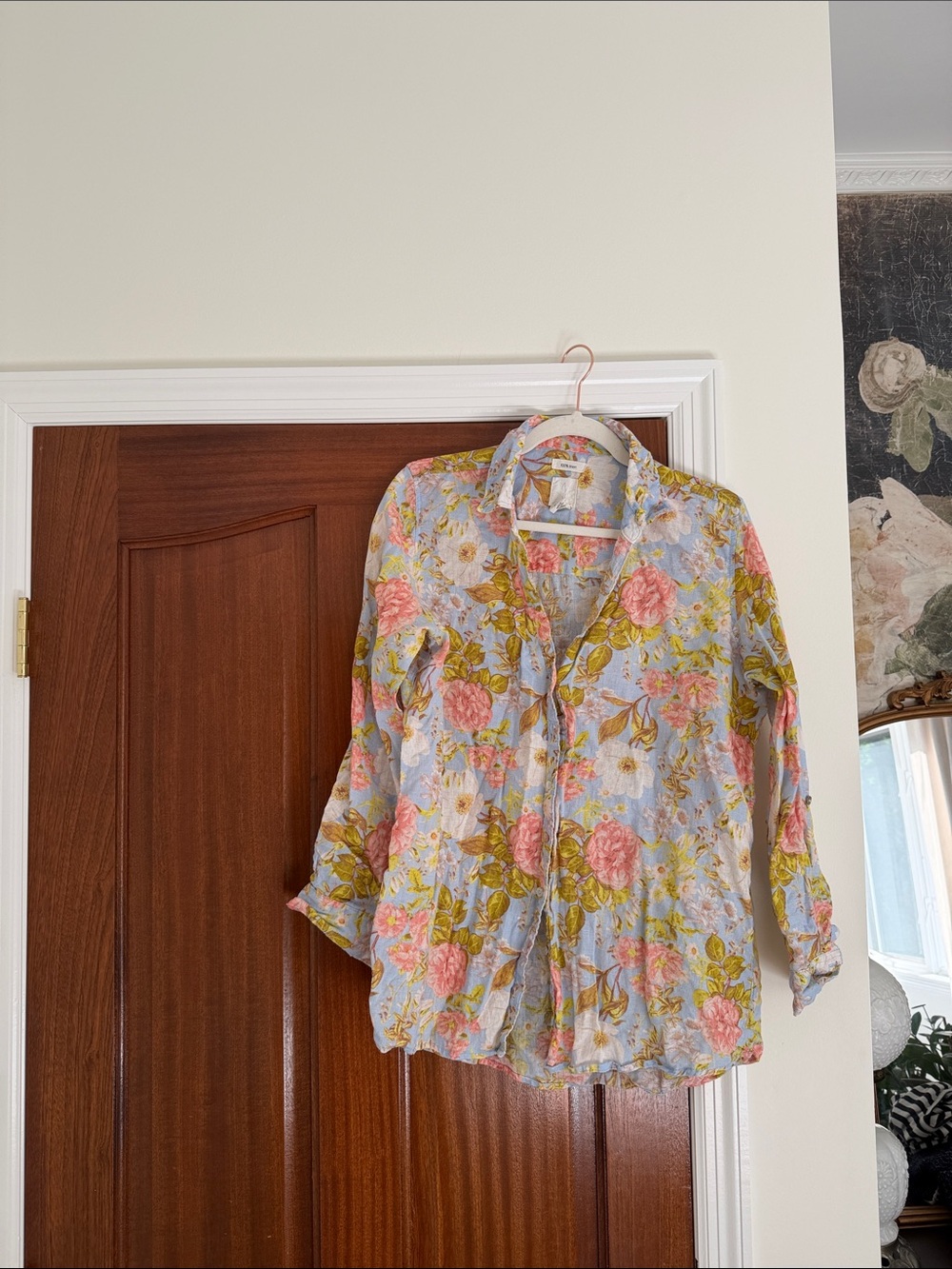 Linen Floral Button-Down Blouse in Light Blue and Pink